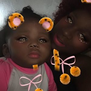 Meet your Posher, Carlissa